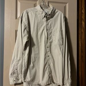 Men’s size L Columbia tan button down shirt